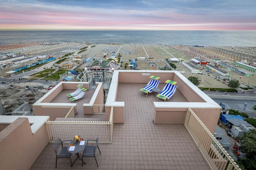 Hotel Bellevue Rimini Exterior foto